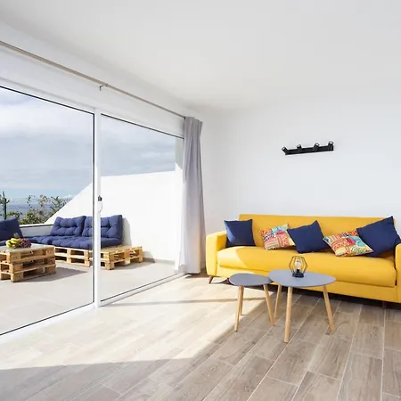 Home2book Stunning Apt Seaview & Pool, La Victoria 公寓 La Victoria de Acentejo