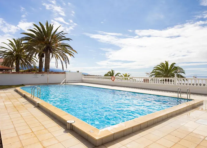Home2book Stunning Apt Seaview & Pool, La Victoria * La Victoria de Acentejo