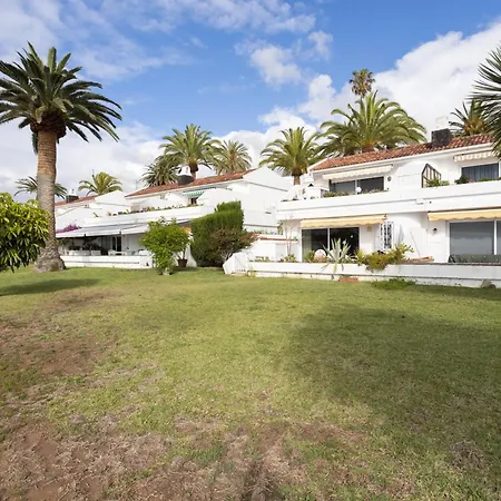 Home2book Stunning Apt Seaview & Pool, La Victoria *